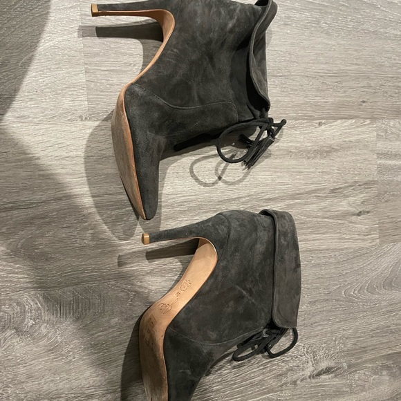 Joie vero boots with heal - Picture 2 of 3